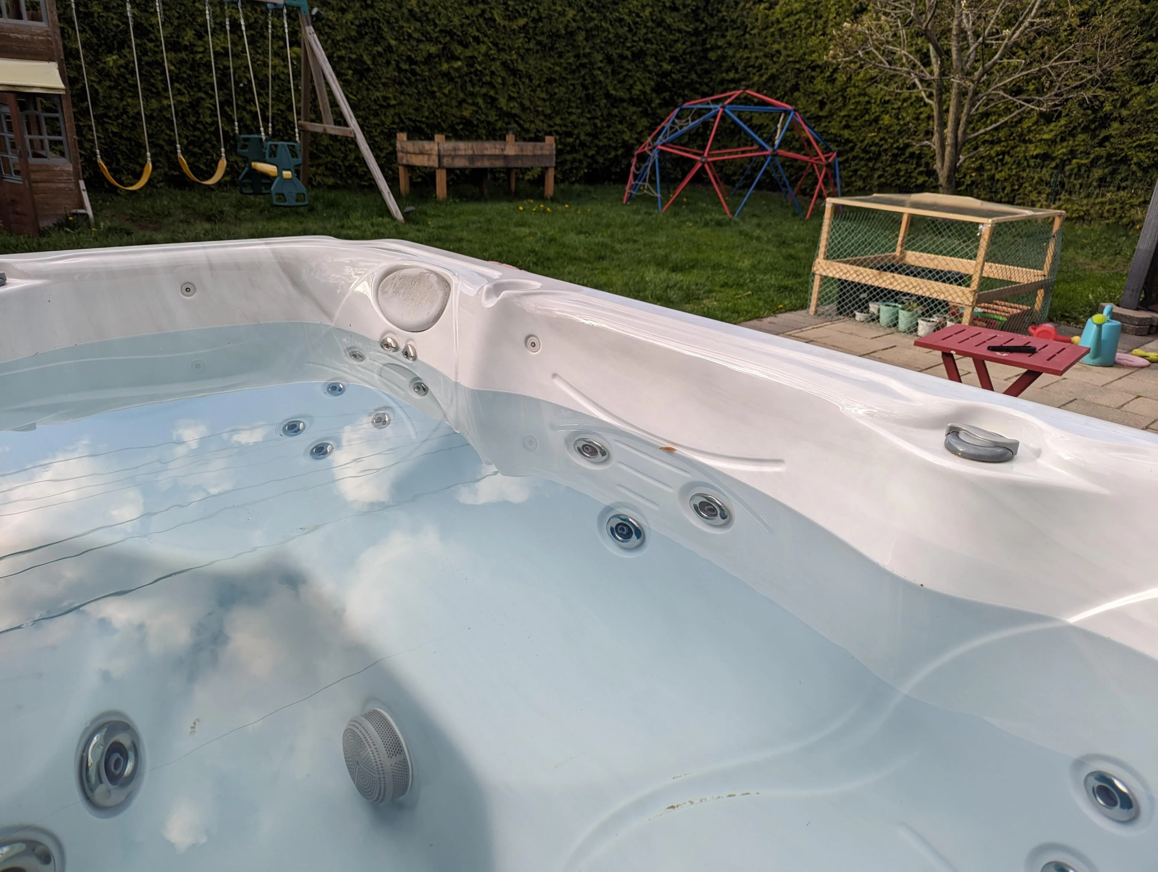 Jacuzzi leak